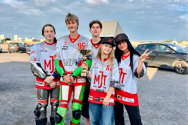 Джерси для команды MJT - Mad Junior Team